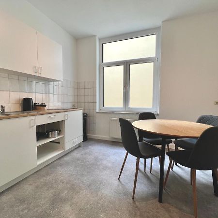7 Betten Zentrale Lage Bahn Messe Apartment 汉诺威 外观 照片