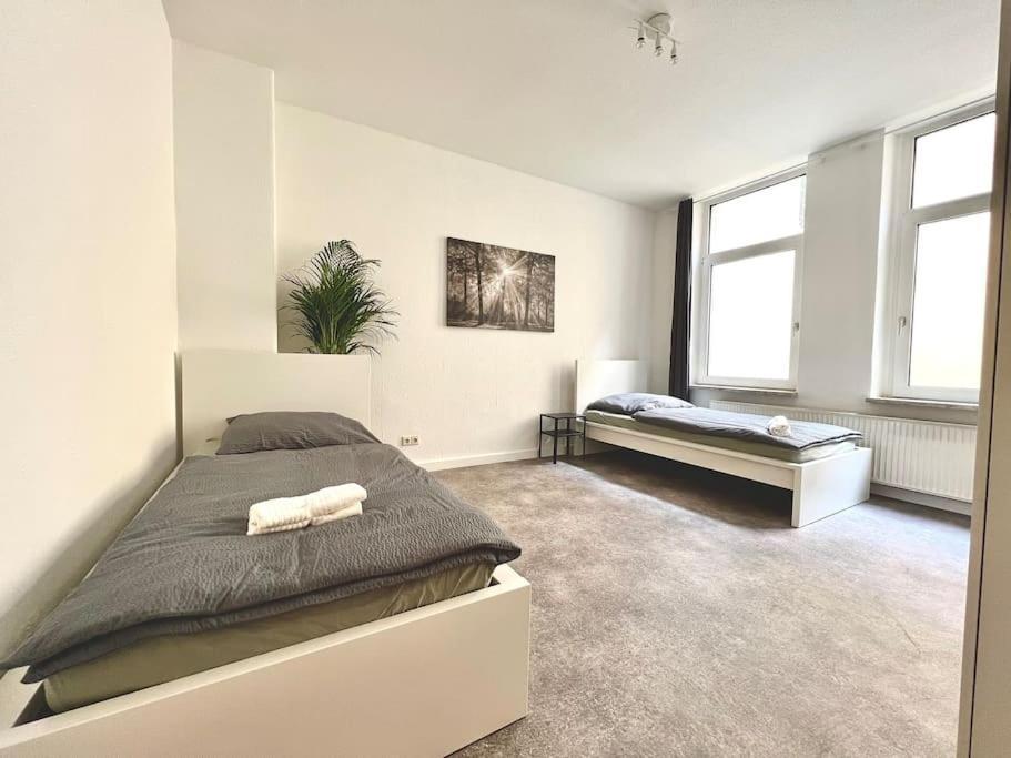 7 Betten Zentrale Lage Bahn Messe Apartment 汉诺威 外观 照片